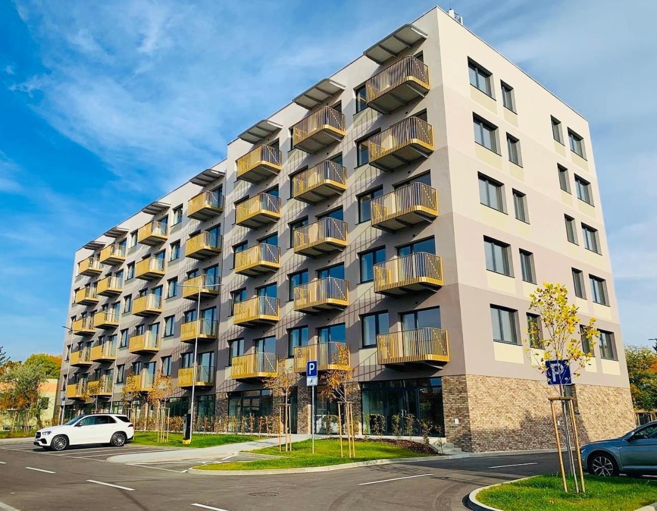 Апартаменти Apartman Sitka Тренчин Екстер'єр фото