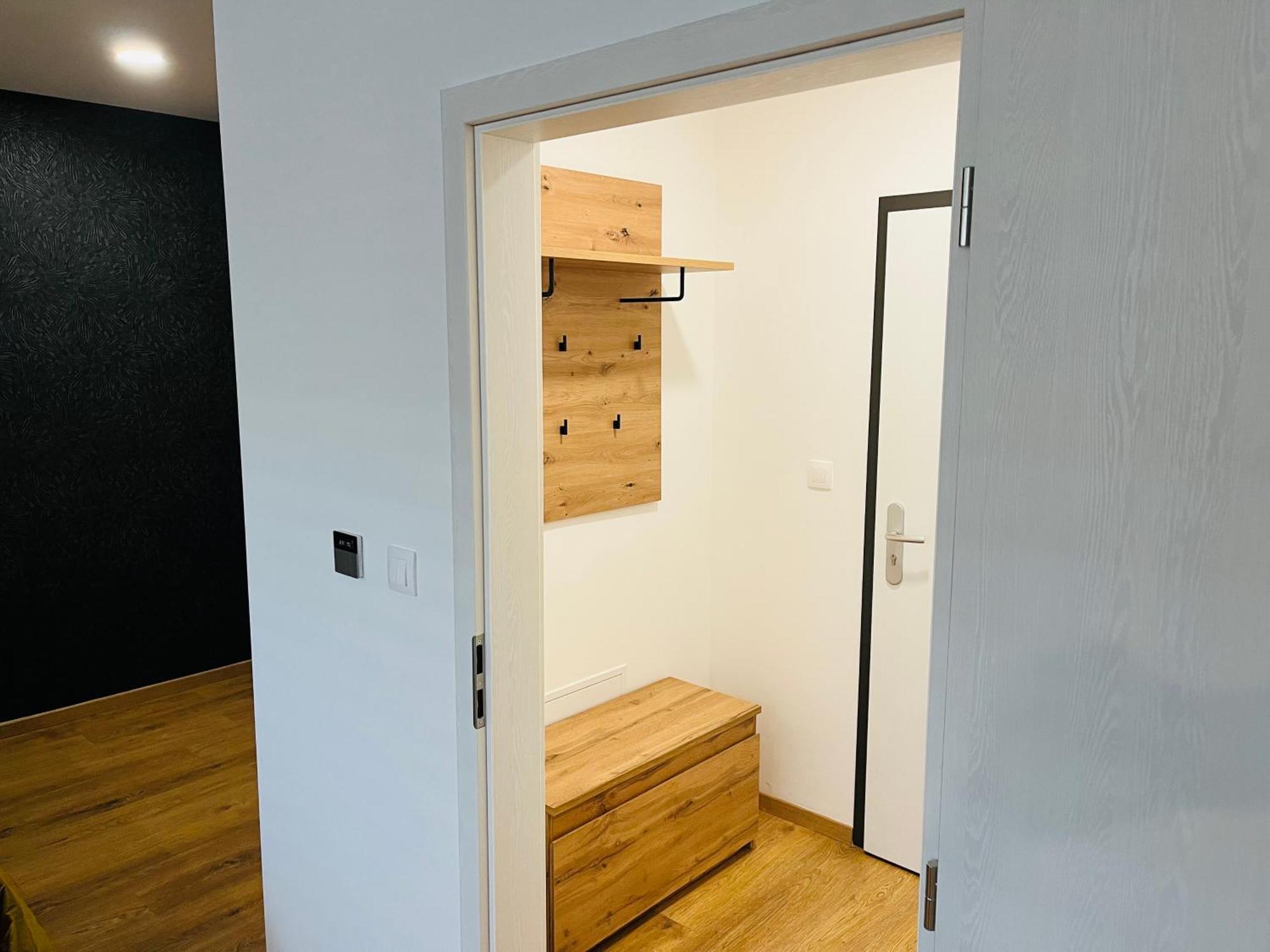 Апартаменти Apartman Sitka Тренчин Екстер'єр фото